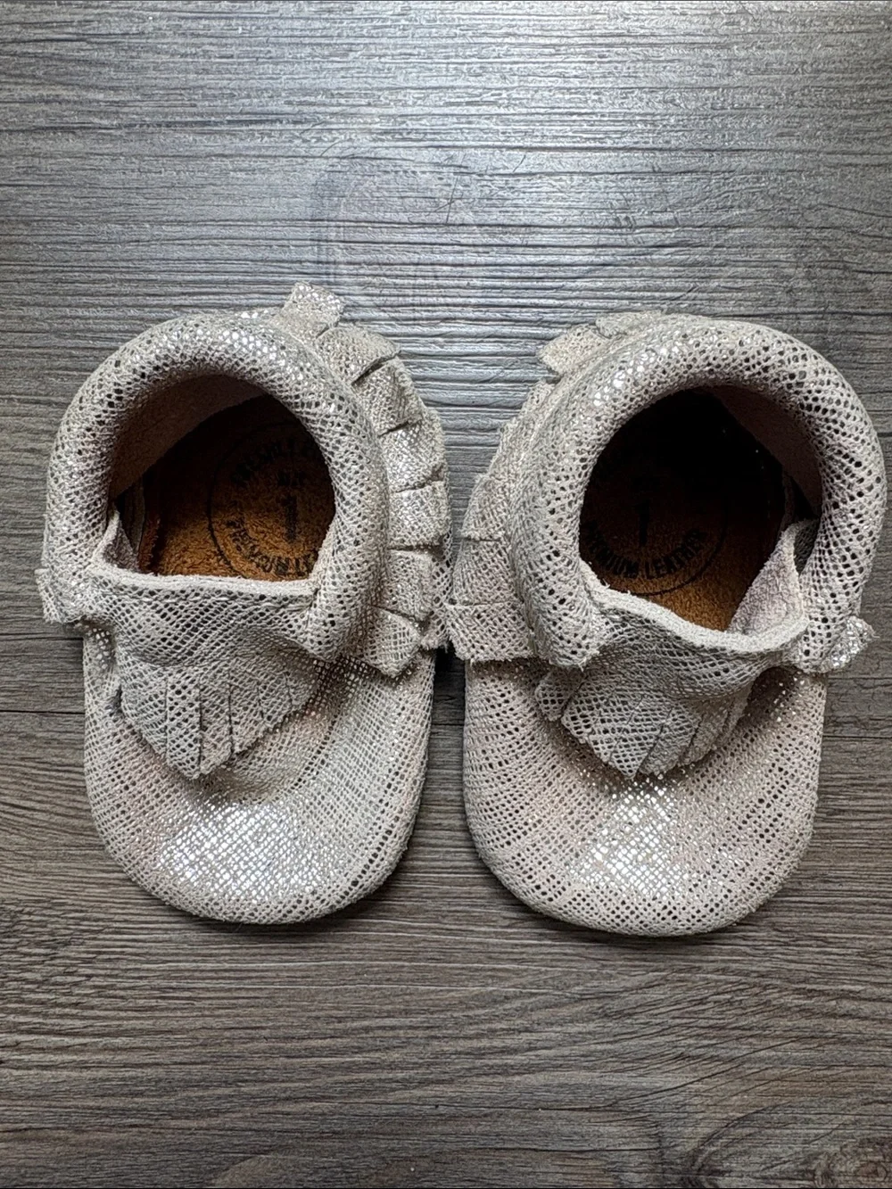 Freshly Picked Infants Leather Fringe Moccasins Metallic Size 1